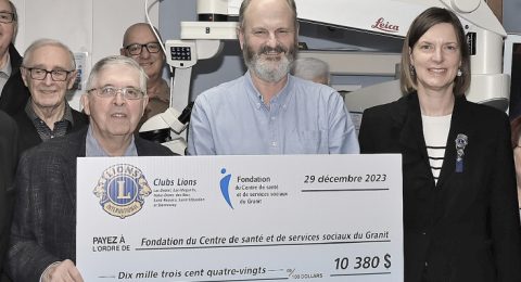 Généreuse Levée de Fonds  du Club Lions de la Fondation du Québec ainsi que des Clubs Lions de la MRC du Granit <br>10 380.00 $